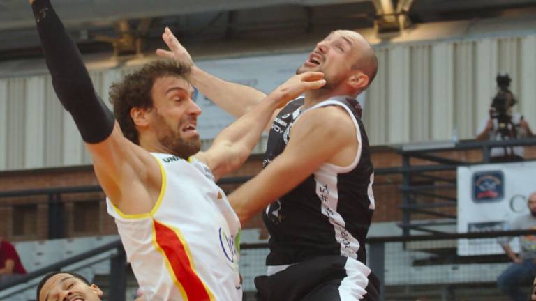 Basket A2, Chiumenti nominato capitano dell'Orasì Ravenna Basket A2, Chiumenti nominato capitano dell'Orasì Ravenna