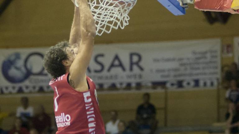 Basket A2, Ravenna supera Biella in amichevole Basket A2, Ravenna supera Biella in amichevole