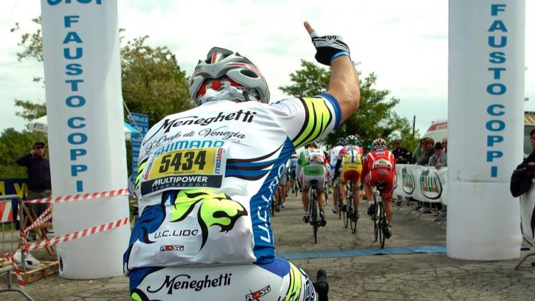 Il guardiano del Barbotto, una vita dedicata ai ciclisti e il Tour de France il giorno del suo compleanno GALLERY Il guardiano del Barbotto, una vita dedicata ai ciclisti e il Tour de France il giorno del suo compleanno GALLERY