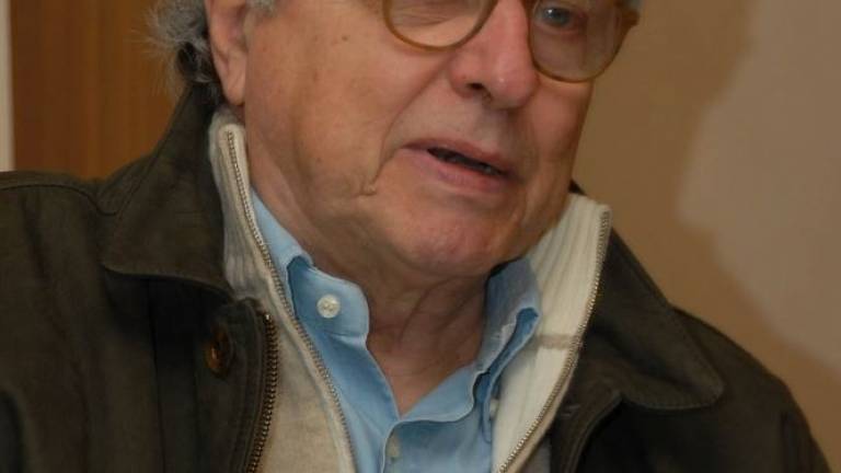 Forlì, è morto Carlo Flamigni, padre della fecondazione assistita Forlì, è morto Carlo Flamigni, padre della fecondazione assistita