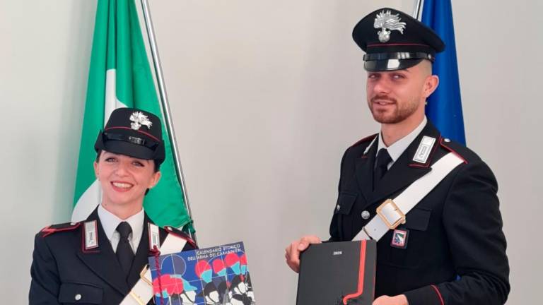 Presentato in anteprima anche a Cesena il “Calendario storico dei Carabinieri 2025” Presentato in anteprima anche a Cesena il “Calendario storico dei Carabinieri 2025”