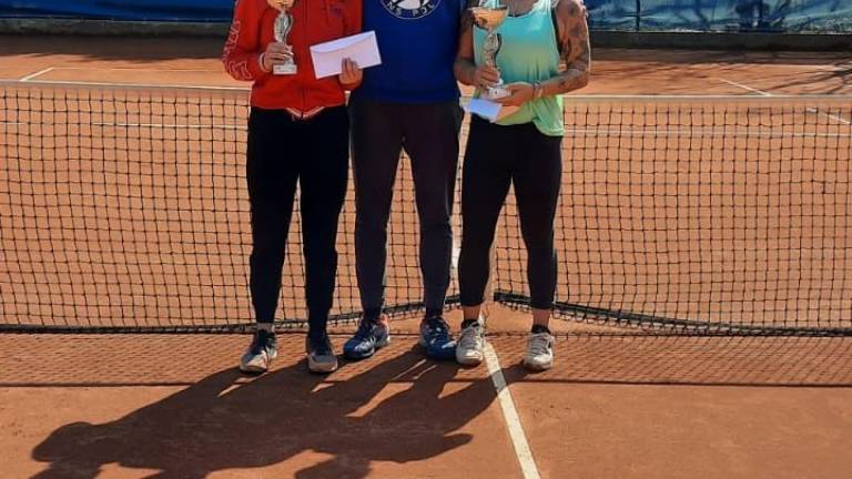 Tennis, Pasi-Di Bari finale a Milano Marittima Tennis, Pasi-Di Bari finale a Milano Marittima