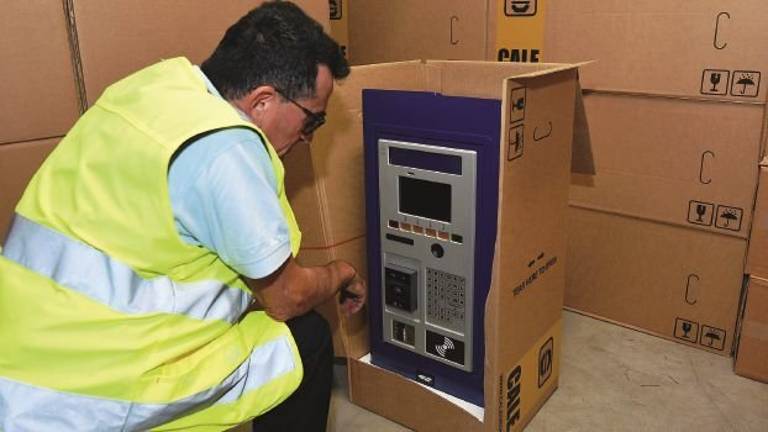 A Forlì 36 nuovi parcometri in centro. Si potranno pagare i permessi per la ztl A Forlì 36 nuovi parcometri in centro. Si potranno pagare i permessi per la ztl