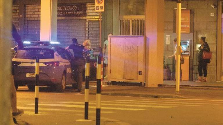 Nuova notte di violenza alla Gulli: c’è lo spettro di una spedizione punitiva Nuova notte di violenza alla Gulli: c’è lo spettro di una spedizione punitiva