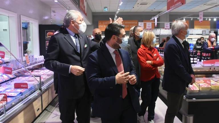 Lugo, inaugurato il nuovo Superstore Conad Lugo, inaugurato il nuovo Superstore Conad
