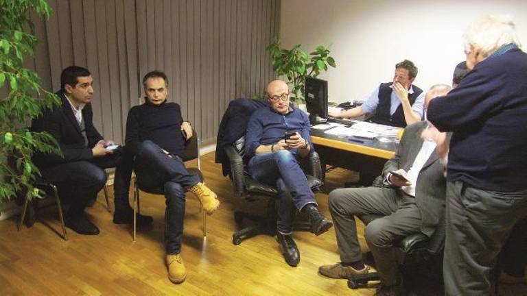 Apertura ai 5 stelle, non tutti sono contrari Apertura ai 5 stelle, non tutti sono contrari