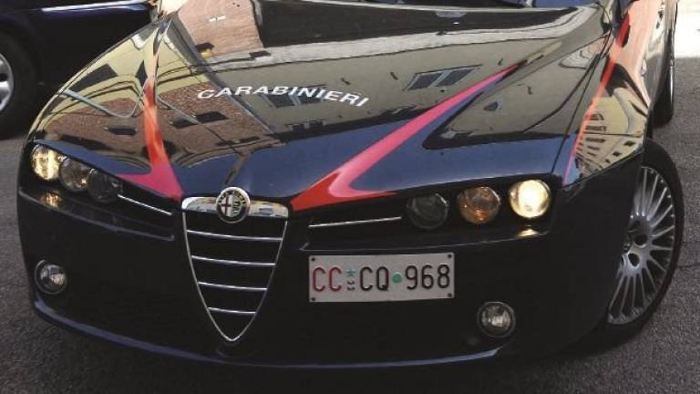 Latitante si nascondeva a Forlì, 35enne trovato con droga e soldi Latitante si nascondeva a Forlì, 35enne trovato con droga e soldi