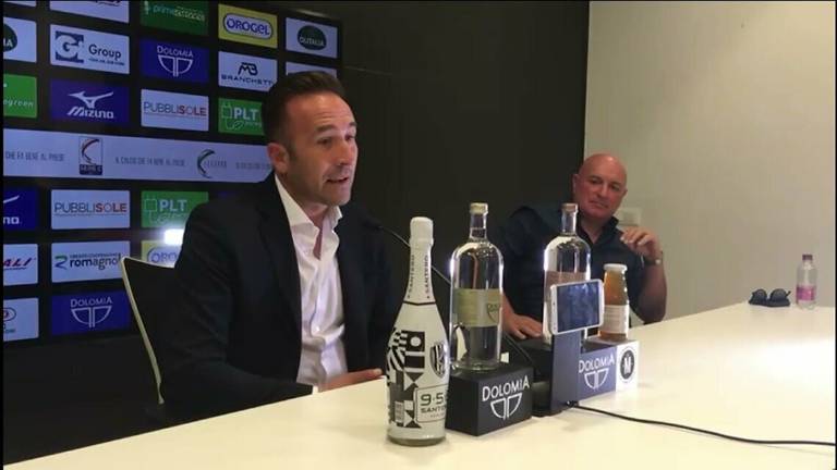 Calcio C, Zebi: Restare a Cesena è un grande orgoglio Calcio C, Zebi: Restare a Cesena è un grande orgoglio