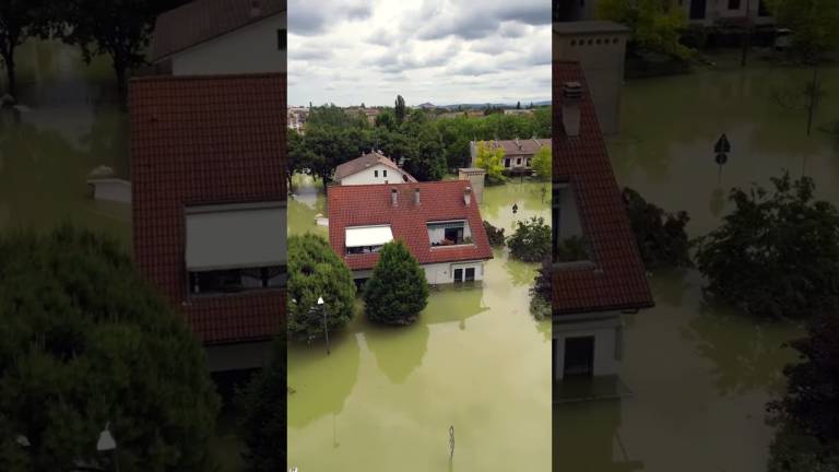 Forlì il video della terribile alluvione ai Romiti Forlì il video della terribile alluvione ai Romiti