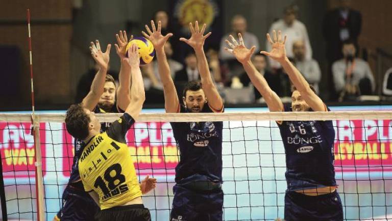 La Bunge stravince e mette un'ipoteca sui quarti di finale La Bunge stravince e mette un'ipoteca sui quarti di finale