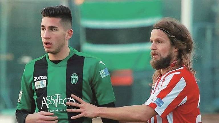 Ora è ufficiale: il Ravenna potenzia l’attacco con Simone Raffini Ora è ufficiale: il Ravenna potenzia l’attacco con Simone Raffini