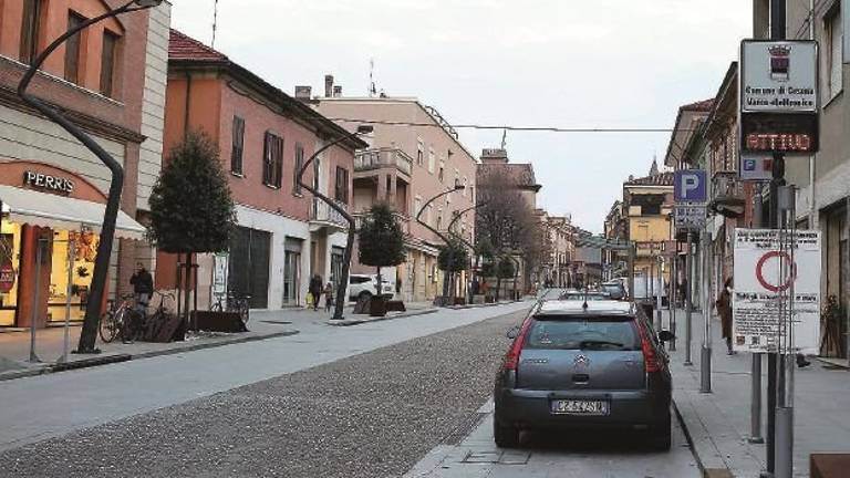 Il Comune revoca 876 permessi per le zone a traffico limitato Il Comune revoca 876 permessi per le zone a traffico limitato