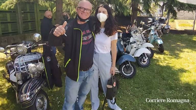 La motobenedizione 2021: con don Filippo, anche la moto è un atto di fede La motobenedizione 2021: con don Filippo, anche la moto è un atto di fede