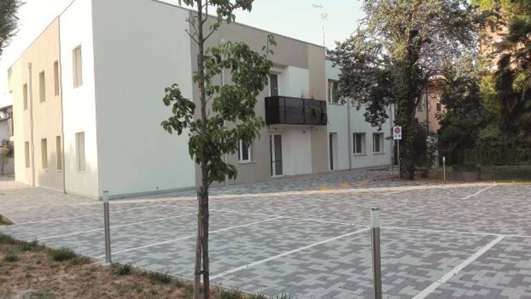 Choc in consiglio: «I soliti disabili». Urla e offese tra due consigliere Choc in consiglio: «I soliti disabili». Urla e offese tra due consigliere