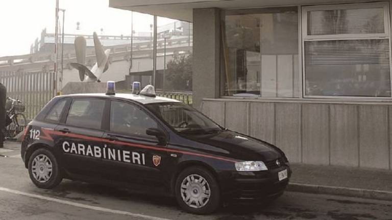 Si risveglia con un amico nel letto. «Forse sono stata violentata» Si risveglia con un amico nel letto. «Forse sono stata violentata»