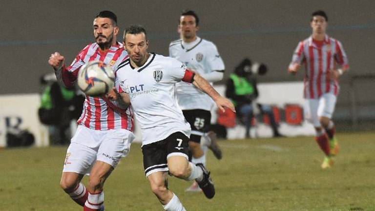 Quando un derby accende gli animi fino all'eccesso Quando un derby accende gli animi fino all'eccesso