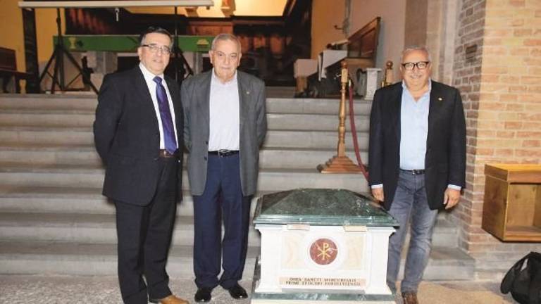 L'esame sulle reliquie a Forlì. «San Mercuriale era un camminatore con denti sani e un po’ di osteoporosi» L'esame sulle reliquie a Forlì. «San Mercuriale era un camminatore con denti sani e un po’ di osteoporosi»