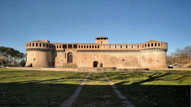 Imola, la Rocca Sforzesca chiude al pubblico per il cantiere di restauro Imola, la Rocca Sforzesca chiude al pubblico per il cantiere di restauro