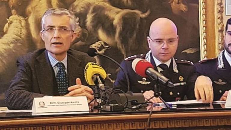 Racket delle pompe funebri a Bologna, sequestri di denaro anche a Rimini Racket delle pompe funebri a Bologna, sequestri di denaro anche a Rimini