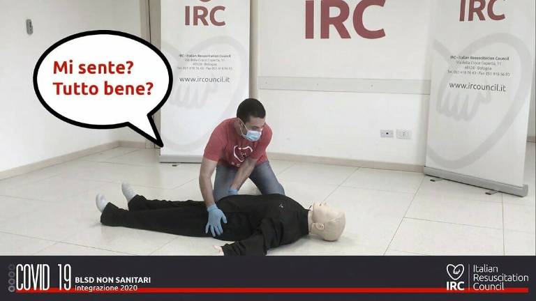 Arresto cardiaco, ecco le regole del primo soccorso Arresto cardiaco, ecco le regole del primo soccorso