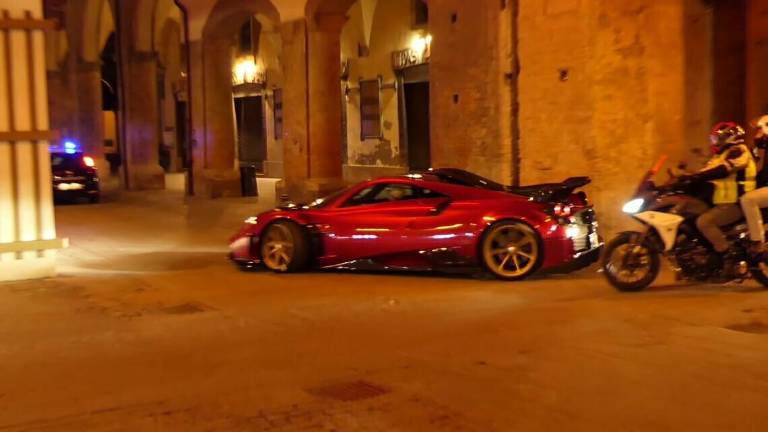 Imola diventa il set per lo spot della Motor Valley Imola diventa il set per lo spot della Motor Valley