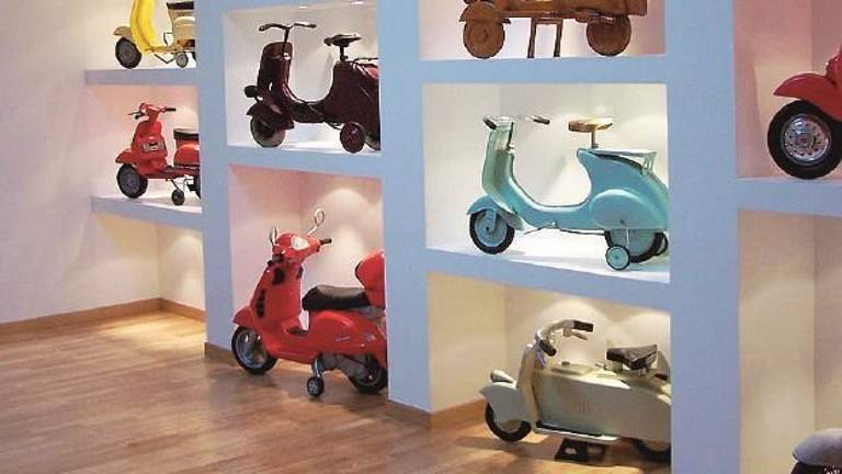 Vespa, in mostra una passione lunga 70 anni Vespa, in mostra una passione lunga 70 anni