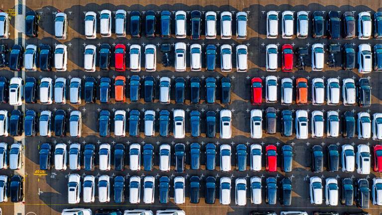 Stellantis: le azioni crollano dopo i risultati deludenti del secondo trimestre. Quale futuro per il gigante automobilistico? Analisi SoldiExpert SCF Stellantis: le azioni crollano dopo i risultati deludenti del secondo trimestre. Quale futuro per il gigante automobilistico? Analisi SoldiExpert SCF