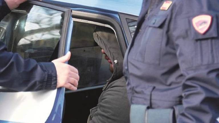 Nuova ondata di furti in città, ladri scatenati in più quartieri Nuova ondata di furti in città, ladri scatenati in più quartieri