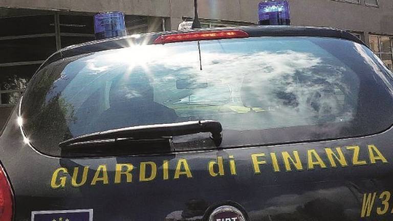 Frode fiscale, imprenditore nei guai: sequestrati beni per due milioni di euro Frode fiscale, imprenditore nei guai: sequestrati beni per due milioni di euro