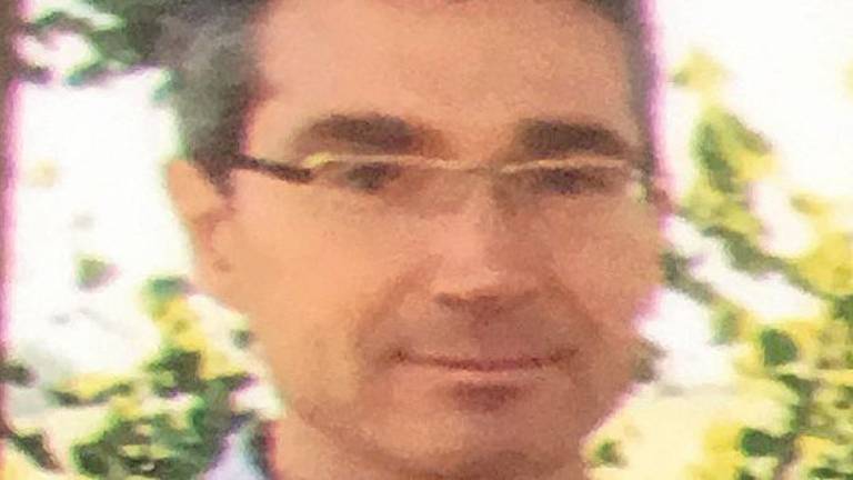 Addio al maestro Loris deceduto dopo un malore a scuola Addio al maestro Loris deceduto dopo un malore a scuola