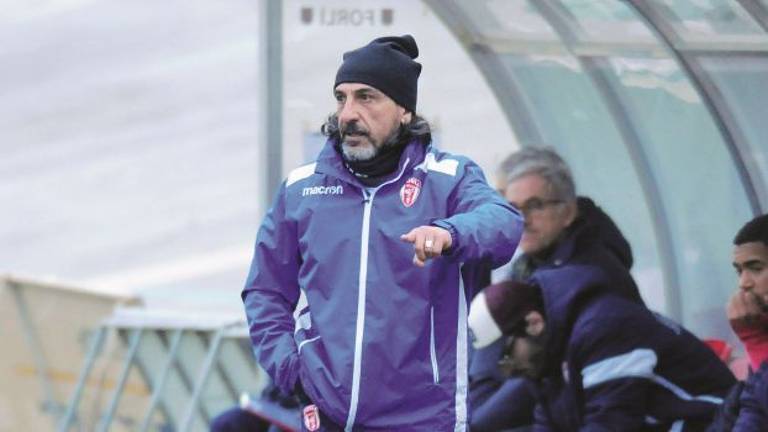 Al Morgagni è la notte del derby: Forlì per salvarsi, Cesena per volare Al Morgagni è la notte del derby: Forlì per salvarsi, Cesena per volare