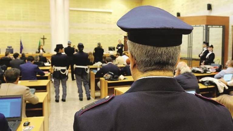 Rimini, il nuovo fidanzato della ex allo “stalker”: «Ecco come lei ha cercato di incastrarti» Rimini, il nuovo fidanzato della ex allo “stalker”: «Ecco come lei ha cercato di incastrarti»