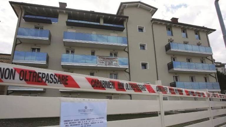 Appartamenti sequestrati lungo la via Del Porto a Cesenatico Appartamenti sequestrati lungo la via Del Porto a Cesenatico