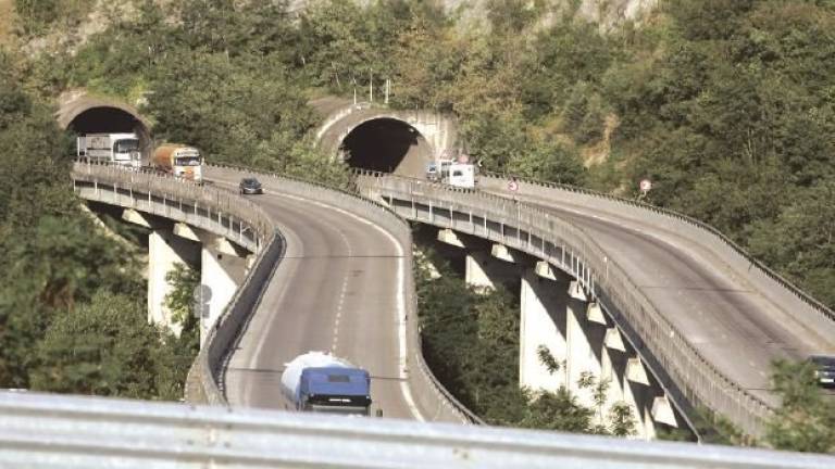 E45 chiusa, le uniche soluzioni sono A1 e A14 E45 chiusa, le uniche soluzioni sono A1 e A14