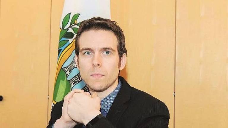 San Marino, posto alla moglie di un Segretario. Verifiche del dicastero al Lavoro San Marino, posto alla moglie di un Segretario. Verifiche del dicastero al Lavoro
