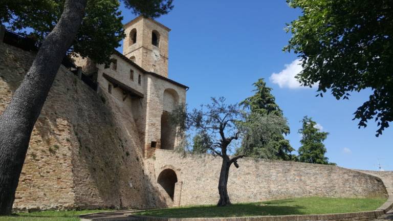 Montegridolfo: il Comune punta a far crescere il borgo Montegridolfo: il Comune punta a far crescere il borgo