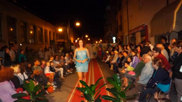 Emilia-Romagna. Sostegno alla moda, nuovi bandi in arrivo Emilia-Romagna. Sostegno alla moda, nuovi bandi in arrivo