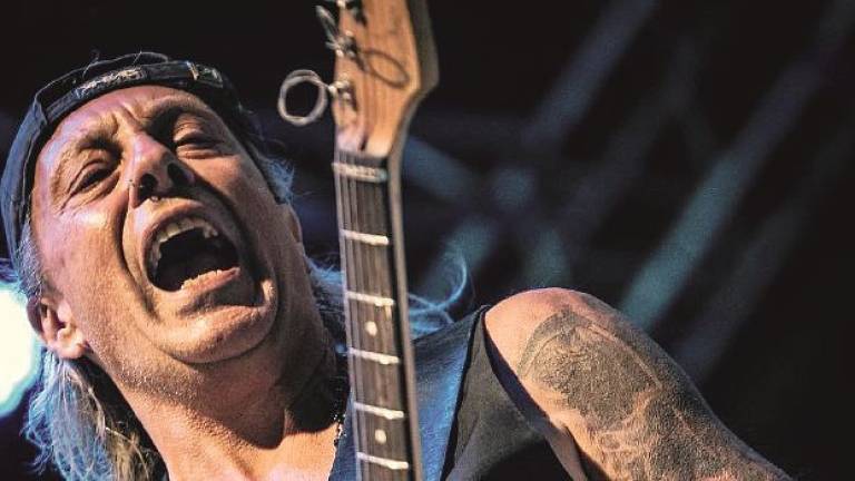 «La musica è sesso puro. Ti dà emozioni che... Ma non certo il rap!» «La musica è sesso puro. Ti dà emozioni che... Ma non certo il rap!»