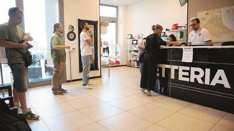 C’è chi va oltre le preoccupazioni: gli abbonamenti del Cesena non si fermano C’è chi va oltre le preoccupazioni: gli abbonamenti del Cesena non si fermano