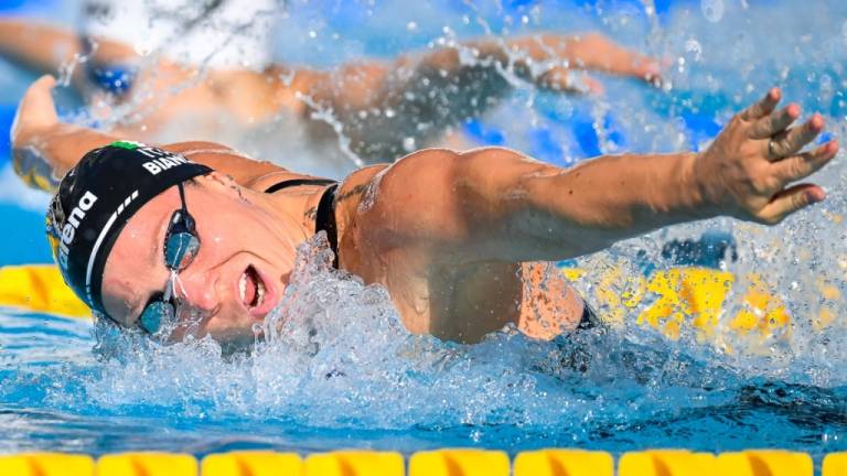 Nuoto, Campionati Europei: in finale Ilaria Bianchi nei 100 farfalla e Martina Carraro nei 200 rana Nuoto, Campionati Europei: in finale Ilaria Bianchi nei 100 farfalla e Martina Carraro nei 200 rana