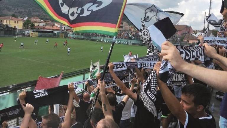 Daspo e denunce per 11 ultras del Cesena dopo i tafferugli ad Avezzano Daspo e denunce per 11 ultras del Cesena dopo i tafferugli ad Avezzano