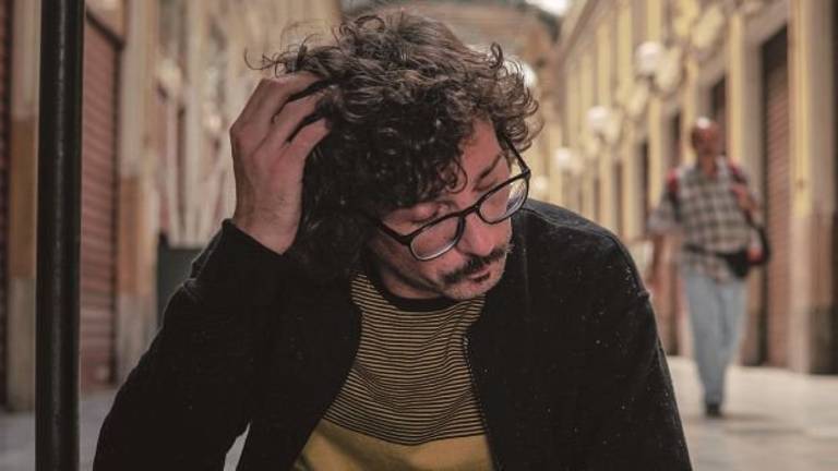 Il rapper cantautore: «È arrivato il momento di dire basta» Il rapper cantautore: «È arrivato il momento di dire basta»