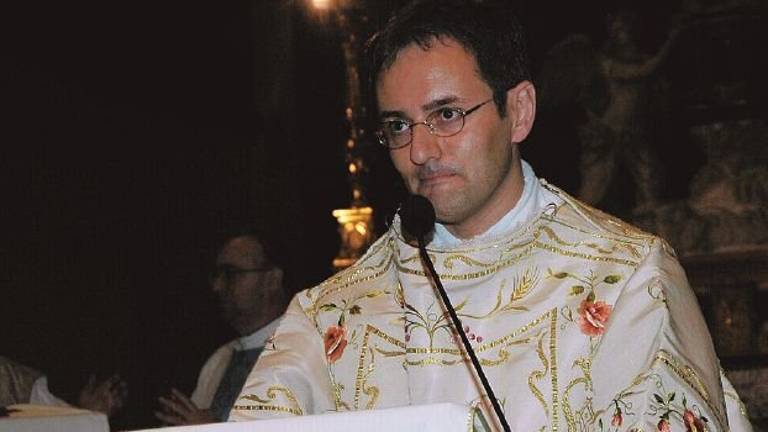 Tre parrocchie in lutto a Ravenna per la morte a 51 anni di don Giussani Tre parrocchie in lutto a Ravenna per la morte a 51 anni di don Giussani