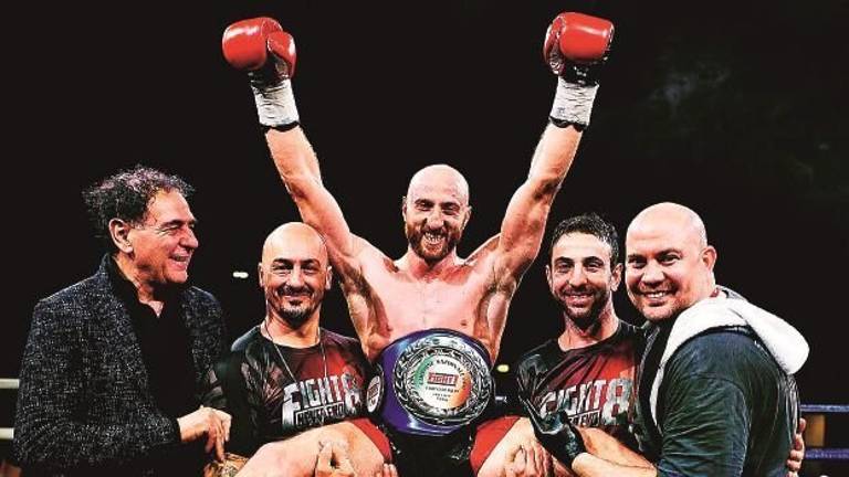 Kickboxing, Leonzio vince il titolo italiano nella sua Cesena Kickboxing, Leonzio vince il titolo italiano nella sua Cesena