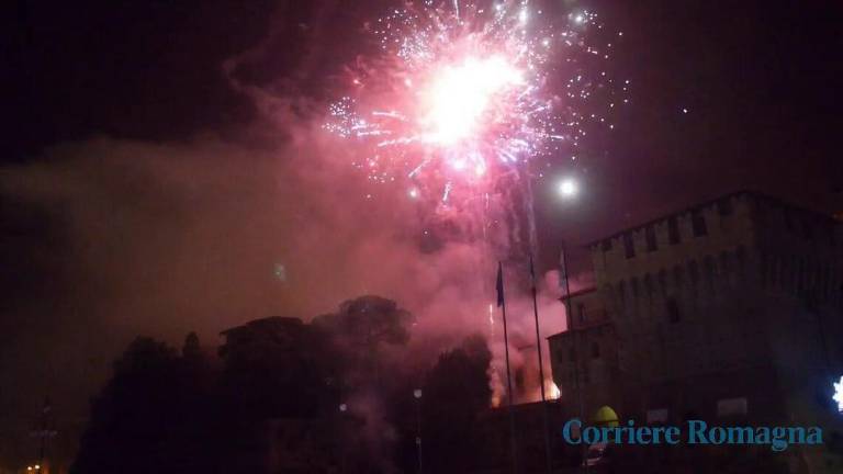 Il 2019 a Lugo inizia tra musica e fuochi d'artificio Il 2019 a Lugo inizia tra musica e fuochi d'artificio
