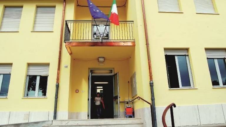 Lavori nelle scuole di Forlì e provincia, il Ministero blocca 5,5 milioni Lavori nelle scuole di Forlì e provincia, il Ministero blocca 5,5 milioni