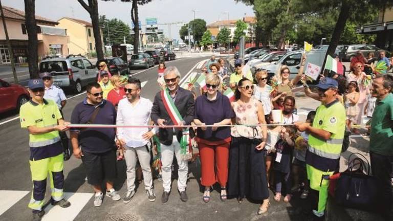 Inaugurata la nuova via Nenni Inaugurata la nuova via Nenni