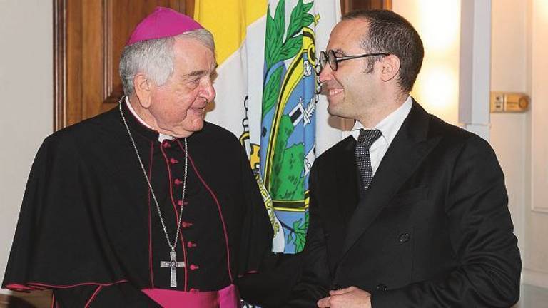 La religione entra a scuola: accordo con il Vaticano La religione entra a scuola: accordo con il Vaticano