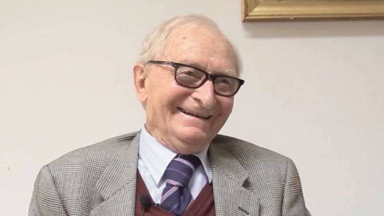 Scure sui vitalizi, ecco i tagli ai riminesi Foschi: «Ora via tutte le pensioni d’oro» Scure sui vitalizi, ecco i tagli ai riminesi Foschi: «Ora via tutte le pensioni d’oro»