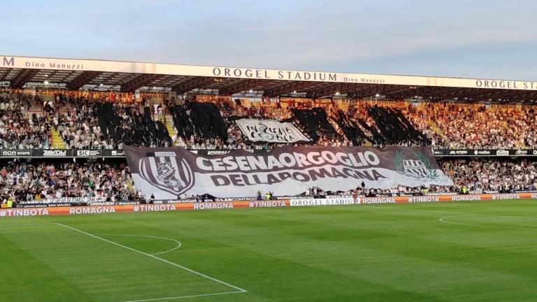 Calcio C, Toscano esalta il pubblico di Cesena: Con questo stadio attacchiamo e difendiamo in 12 VIDEO Calcio C, Toscano esalta il pubblico di Cesena: Con questo stadio attacchiamo e difendiamo in 12 VIDEO